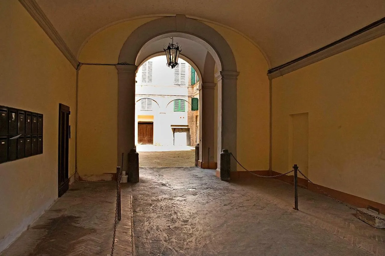 Stilnuovo Apartment In The Historic City Center Of Siena Very Close To Campo Square